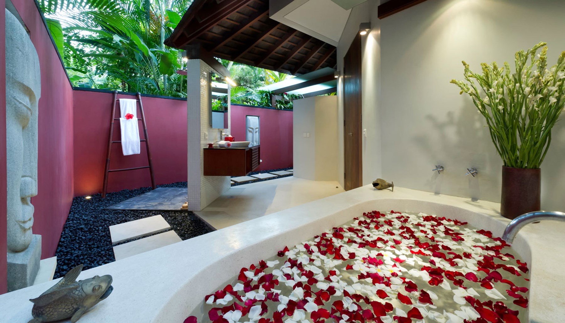 INDONESIA - The Anandita Bathroom 4 Lombok Indonesia