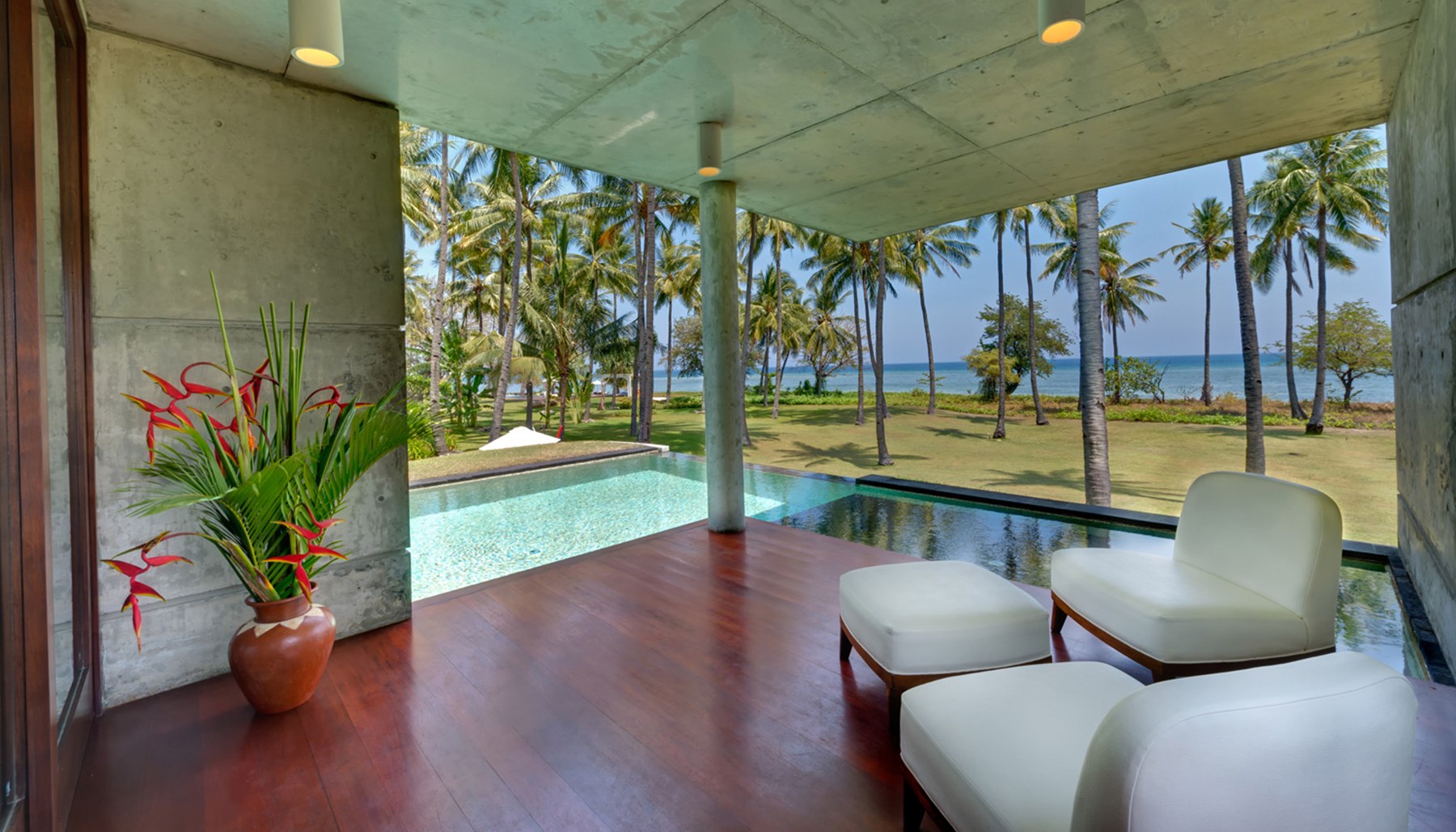 INDONESIA - Villa Sapi Guest House Upper Balcony