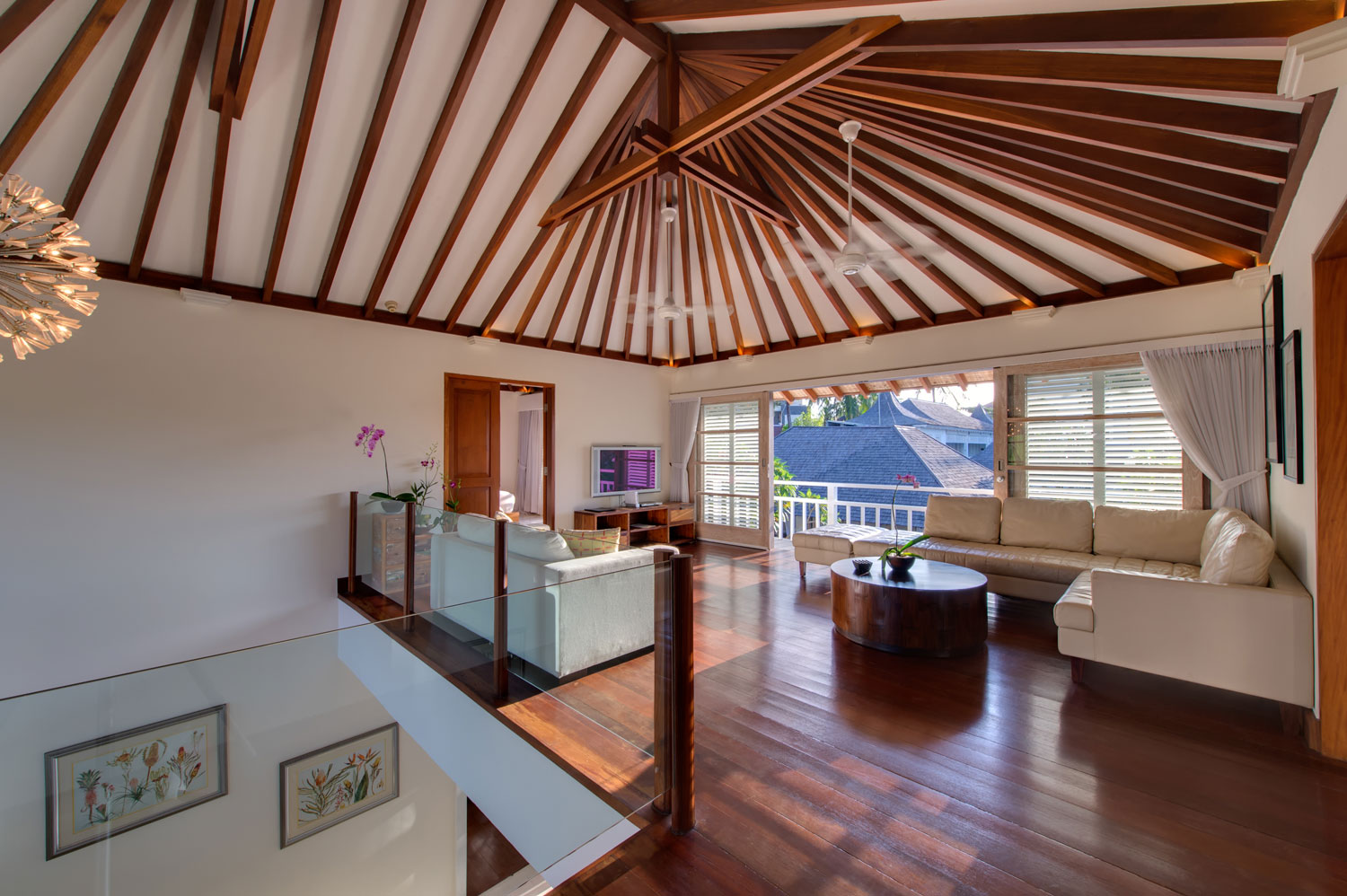 Jajaliluna Bali Indonesia 22 