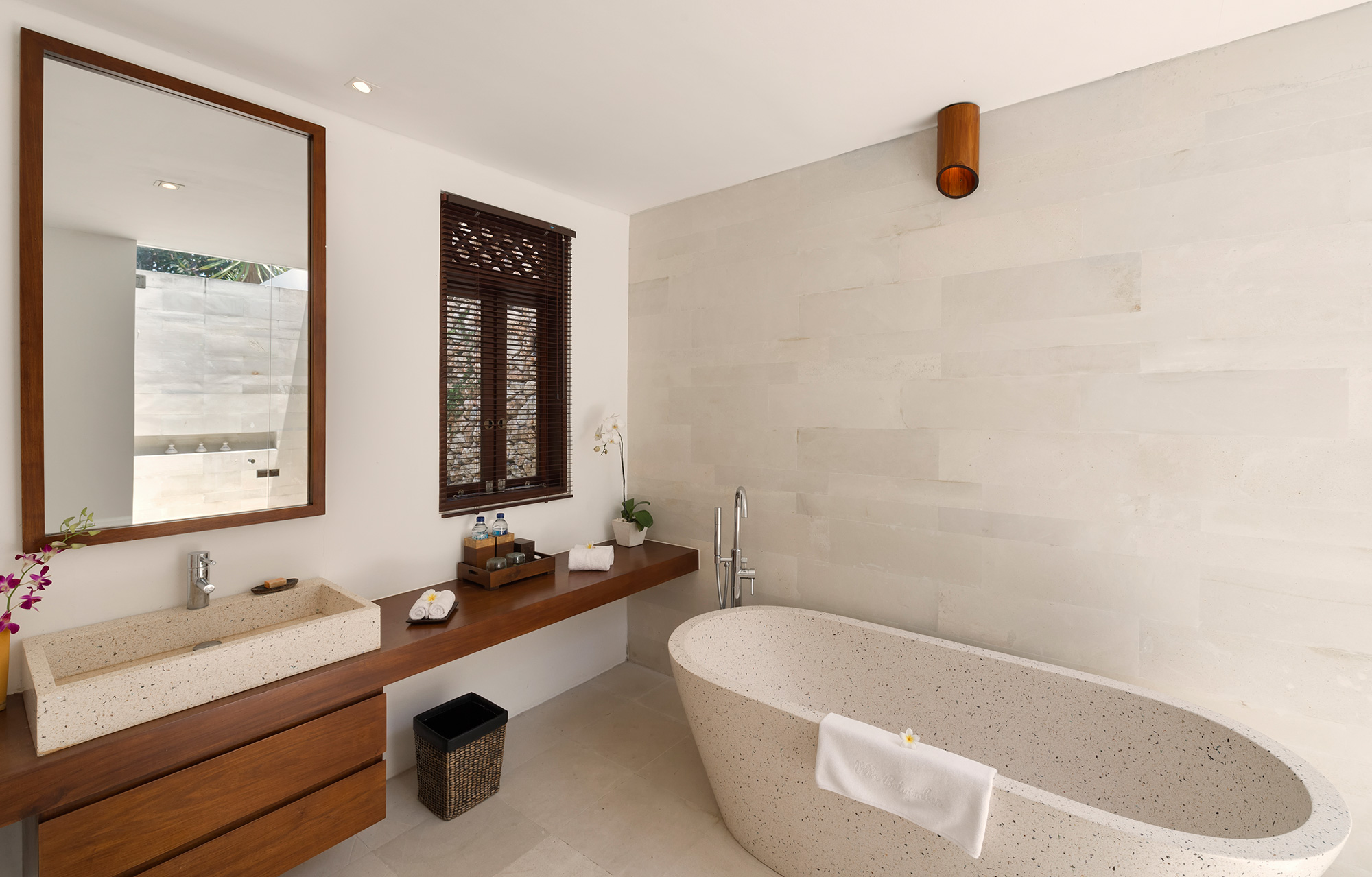 Batu Jimbar Bali Indonesia 49 