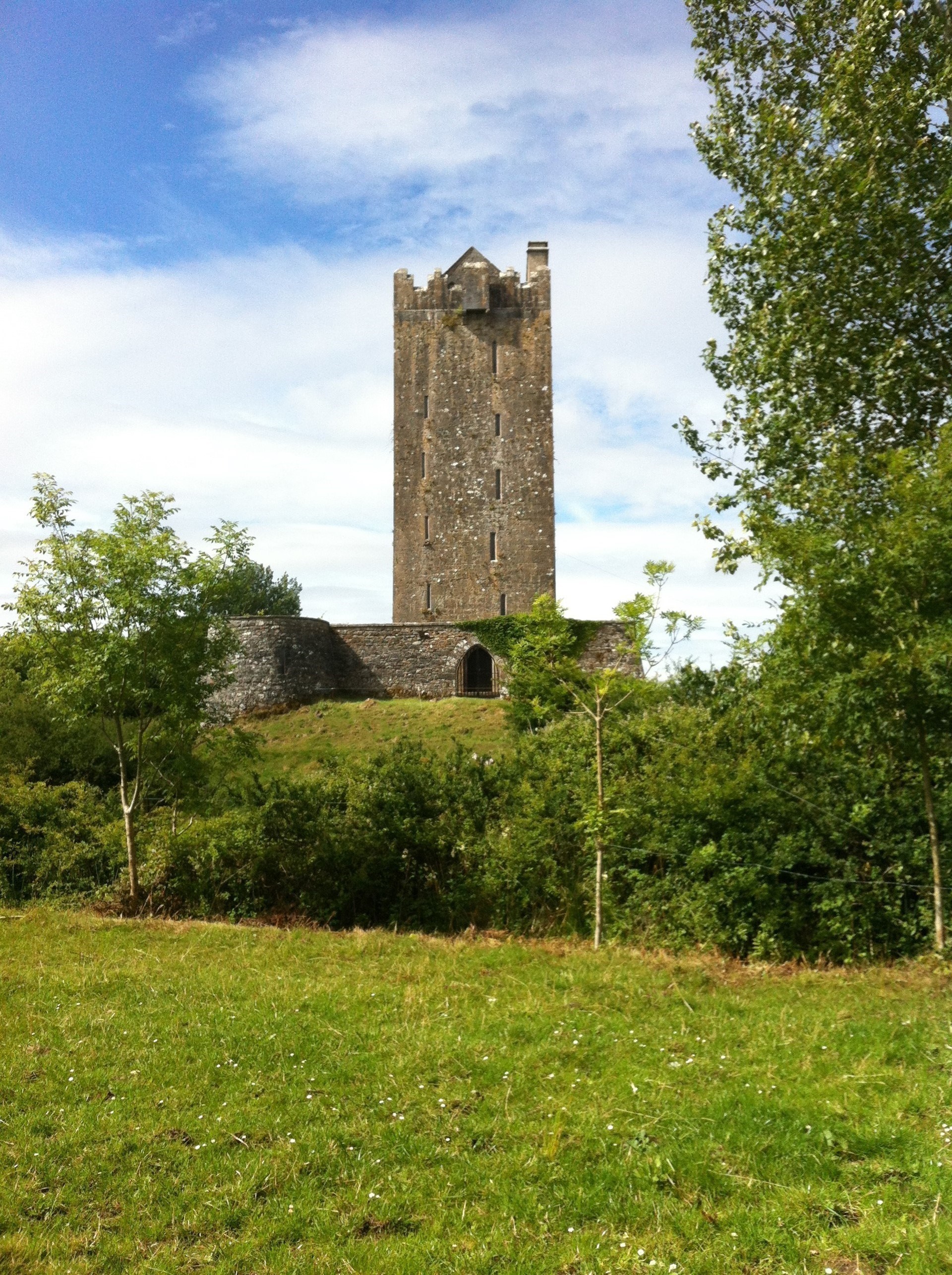 Ballyportry Castle The Burren Ireland 4 2