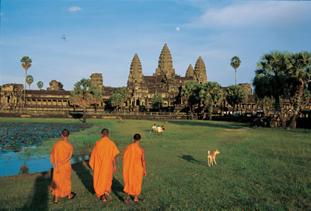 Angkor Wat Scenes Cambodia Luxury Holiday With Ampersand Travel