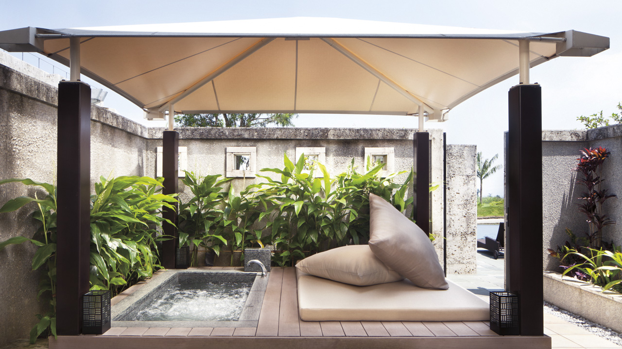 Ritz Carlton Okinawa Japan 3 