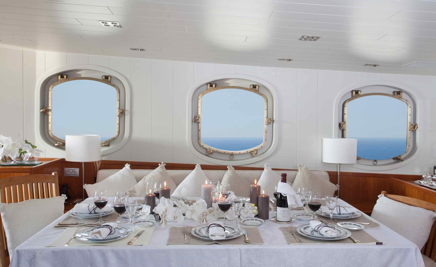 MY Drenec Mergui Archipelago Burm 10 