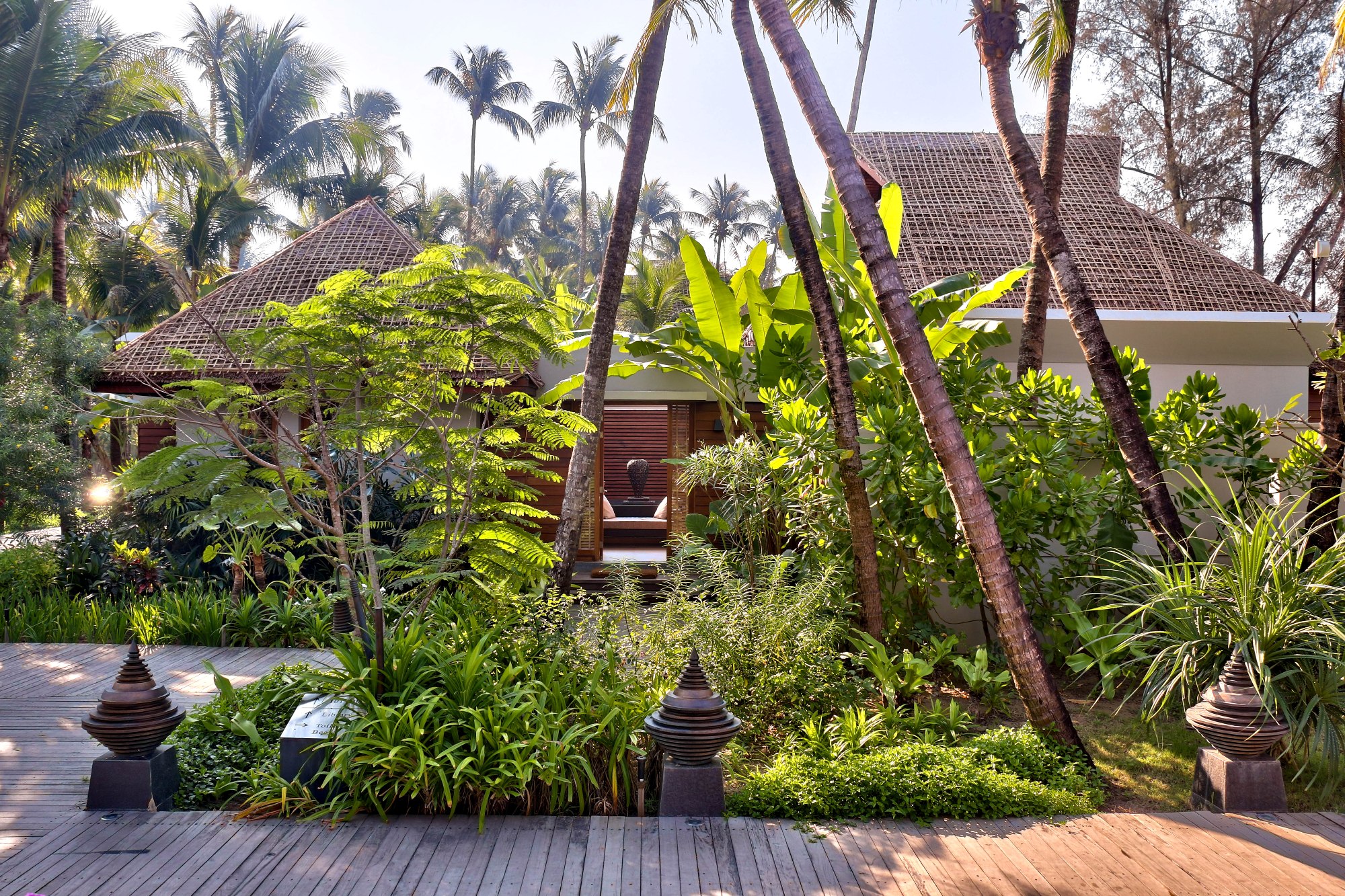 Hilton Ngapali Resort Spa Ngapali Beach Resort 4 