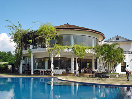 Fishtail Lodge Pokhara Nepal 1 