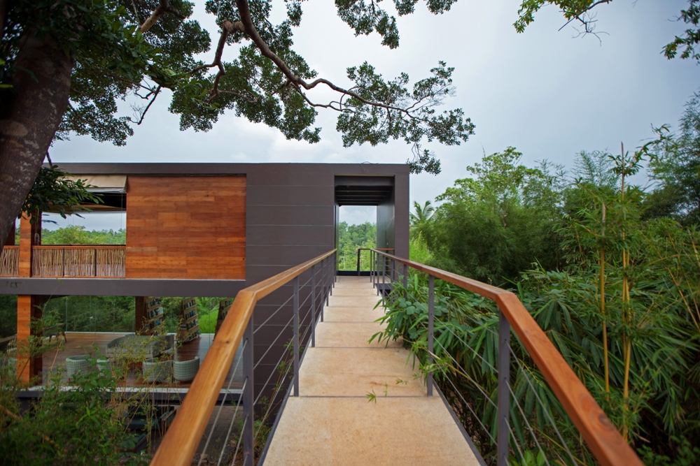 TRI LANKA Galle Koggala Lake Sri Lanka V2 16 