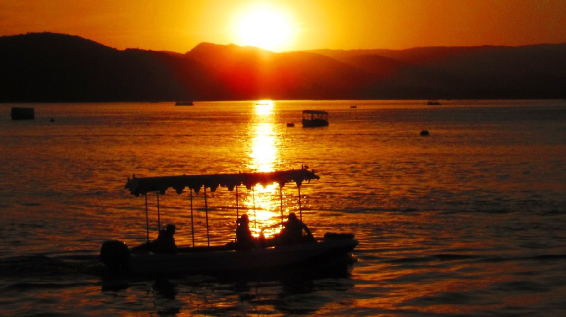 Mrmrs Porter North India 20 