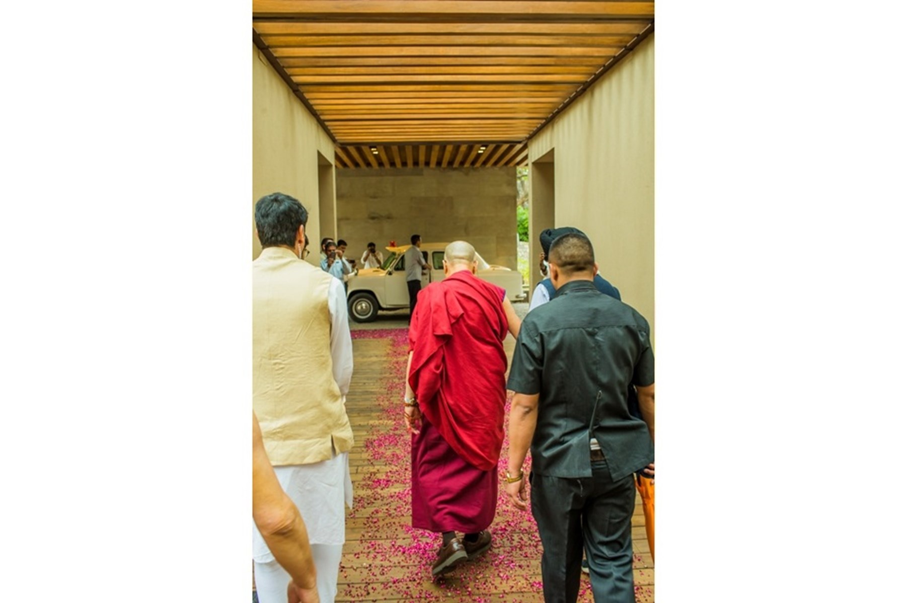 The Dalai Lama At Vana 6Th April 2016 21 
