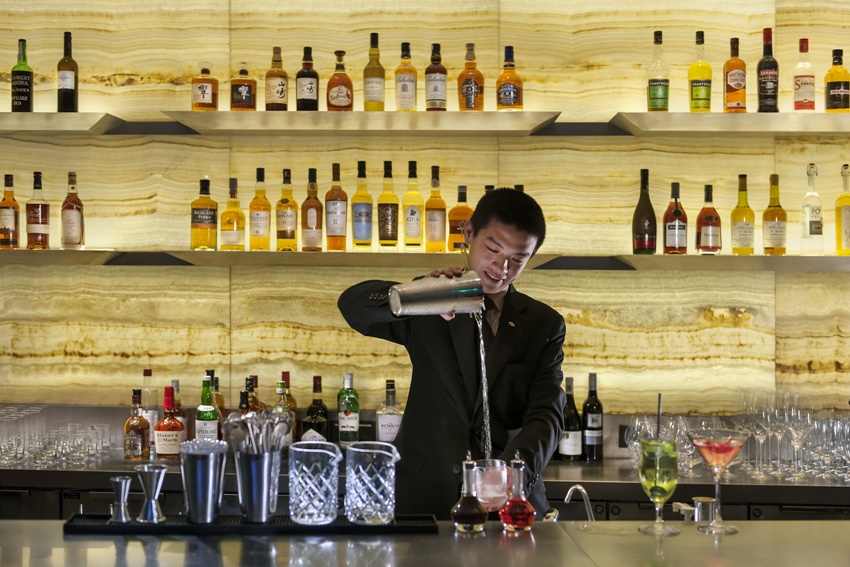 Mandarin Oriental Shanghai China 4 