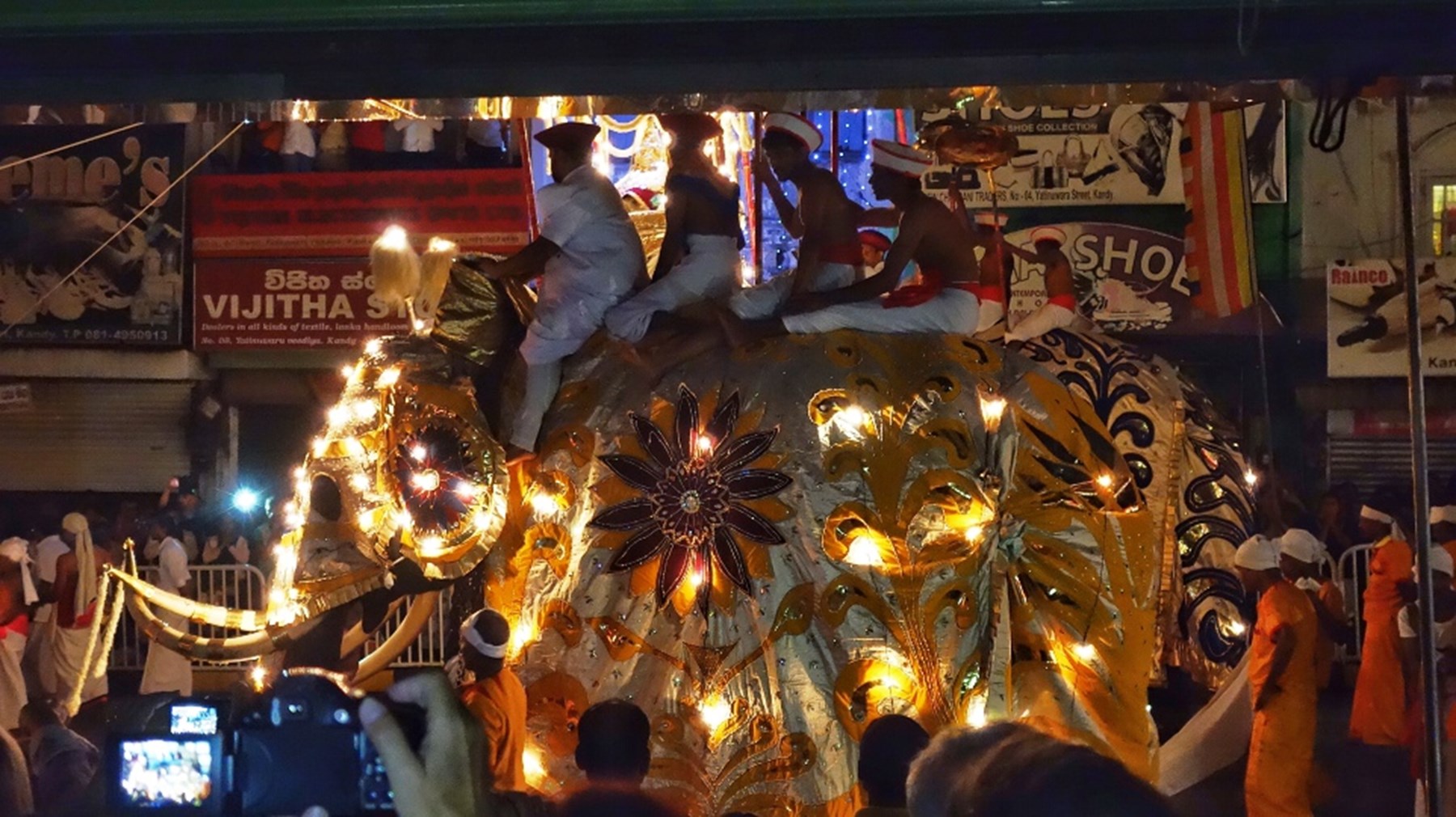 Perahera