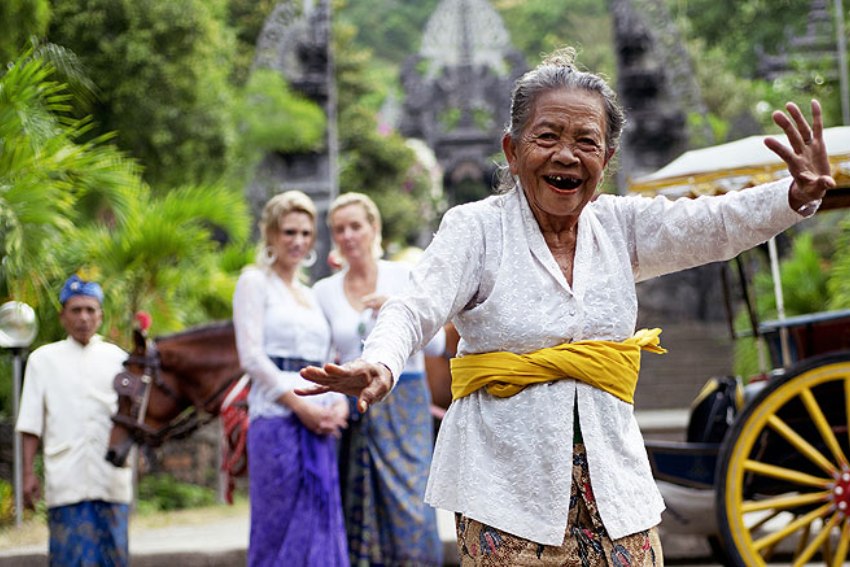 Matahari Bali Indonesia 3