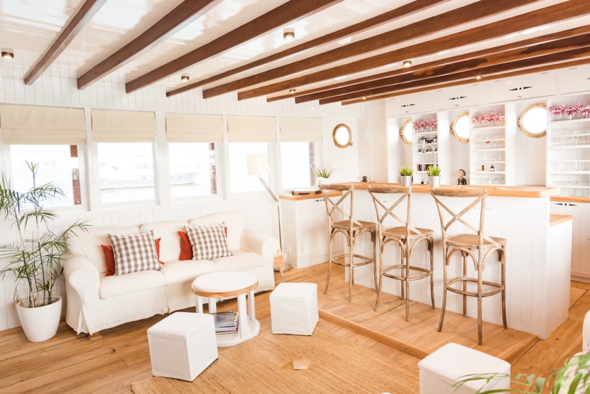 Mischief Komodo Islands Indonesia 14