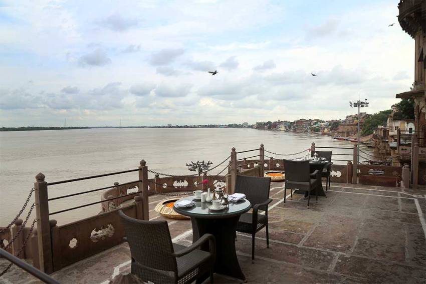 Brijrama Palace Varanasi North India 9