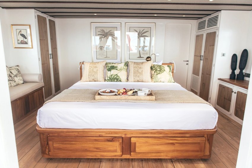 Rascal Komodo Islands Indonesia 11