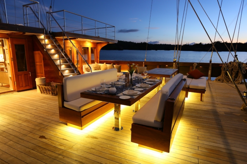 Lamima Komodo Islands Indonesia 4