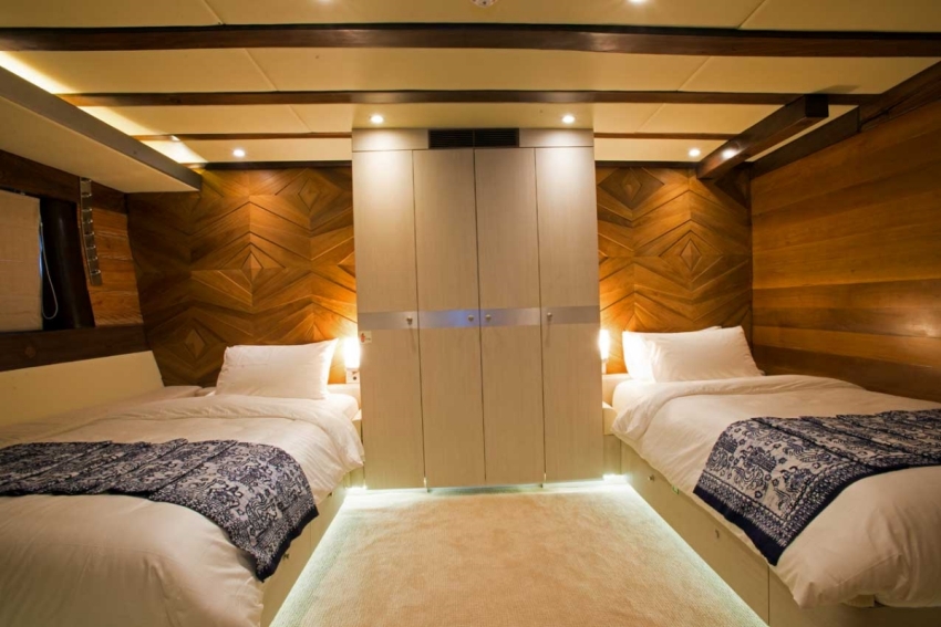 Lamima Komodo Islands Indonesia 7