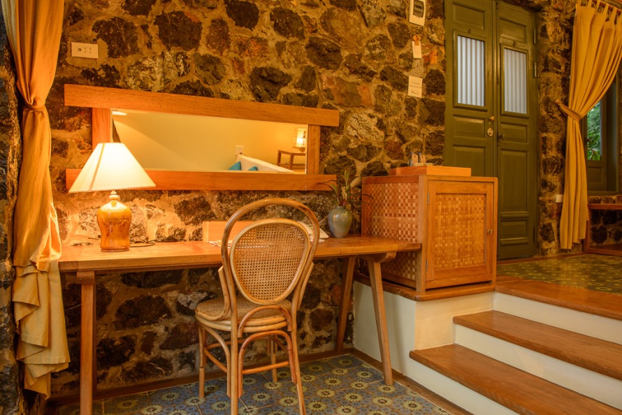 Tam Coc Garden Ninh Binh Vietnam 23