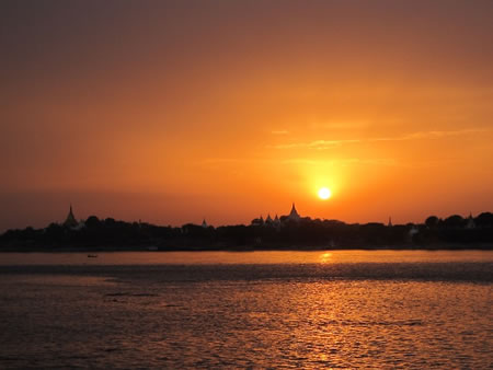 The Road To Mandalay Bagan Burma 3  (1)