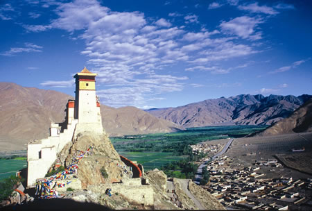 Tsedang Tibet 2 