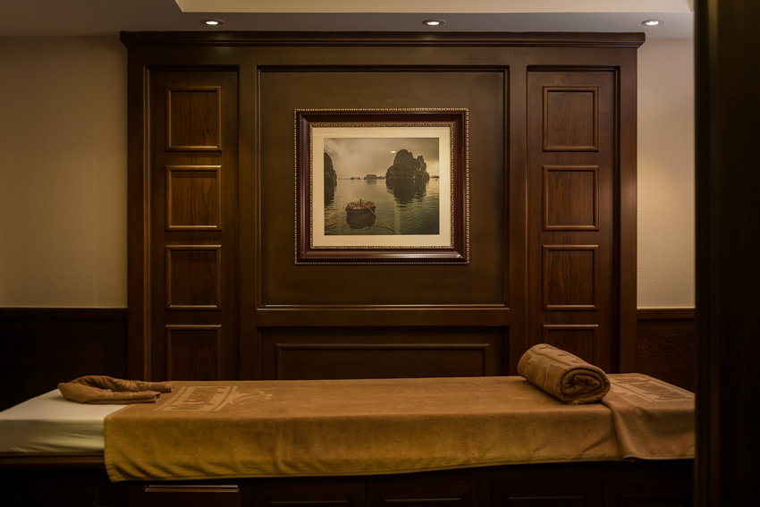 Paradise Elegance Halong Bay Vietnam 12