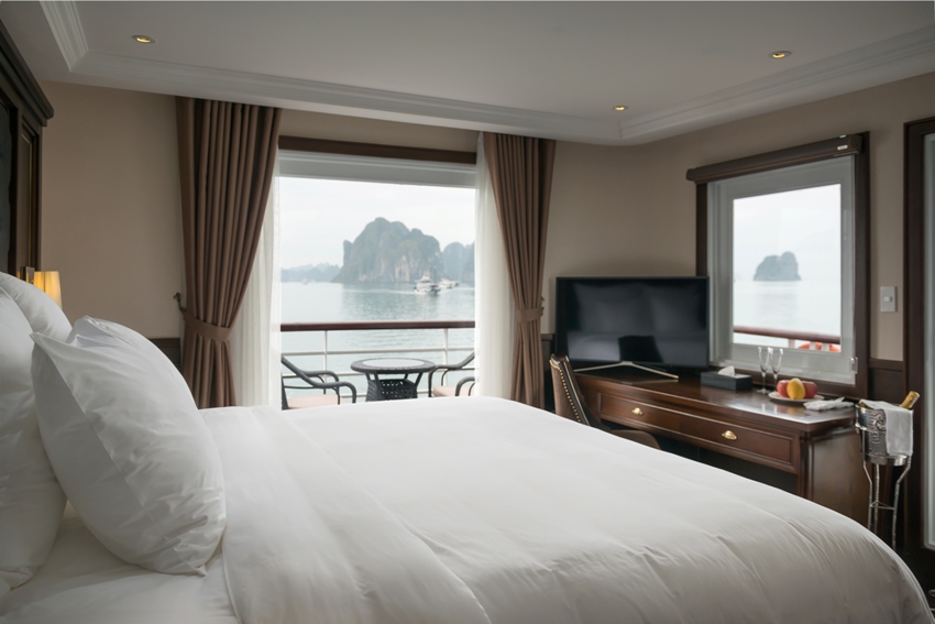 Paradise Elegance Halong Bay Vietnam 13