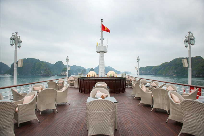 Paradise Elegance Halong Bay Vietnam 20