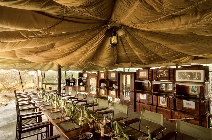 Meno A Kwena Makgadikgadi Botswana 9