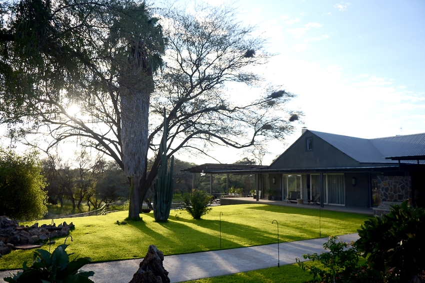 Epako Safari Lodge Damaraland Namibia 1Jpg