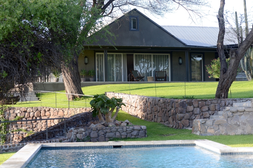 Epako Safari Lodge Damaraland Namibia 5Jpg