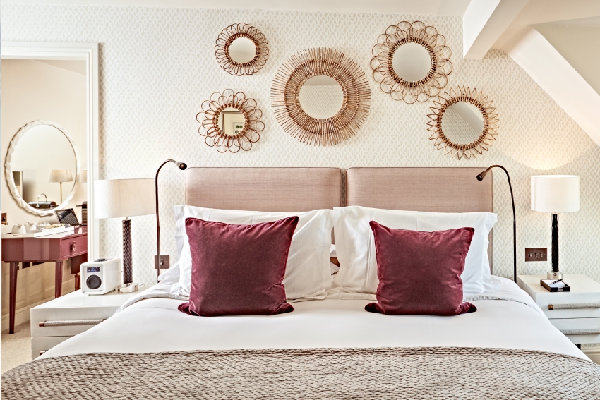 The Fish The Cotswolds Uk 2