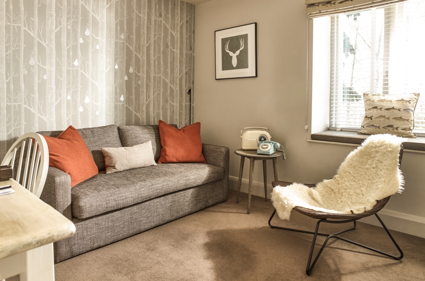 The Fish The Cotswolds Uk 7