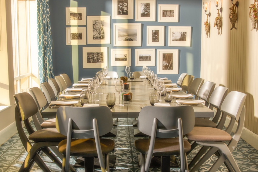 The Fish The Cotswolds Uk 12