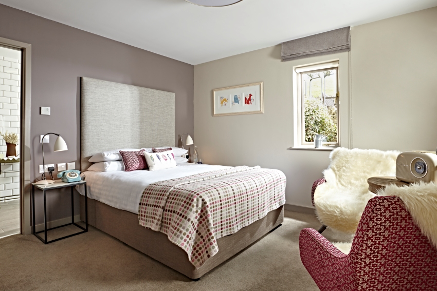 The Fish The Cotswolds Uk 14