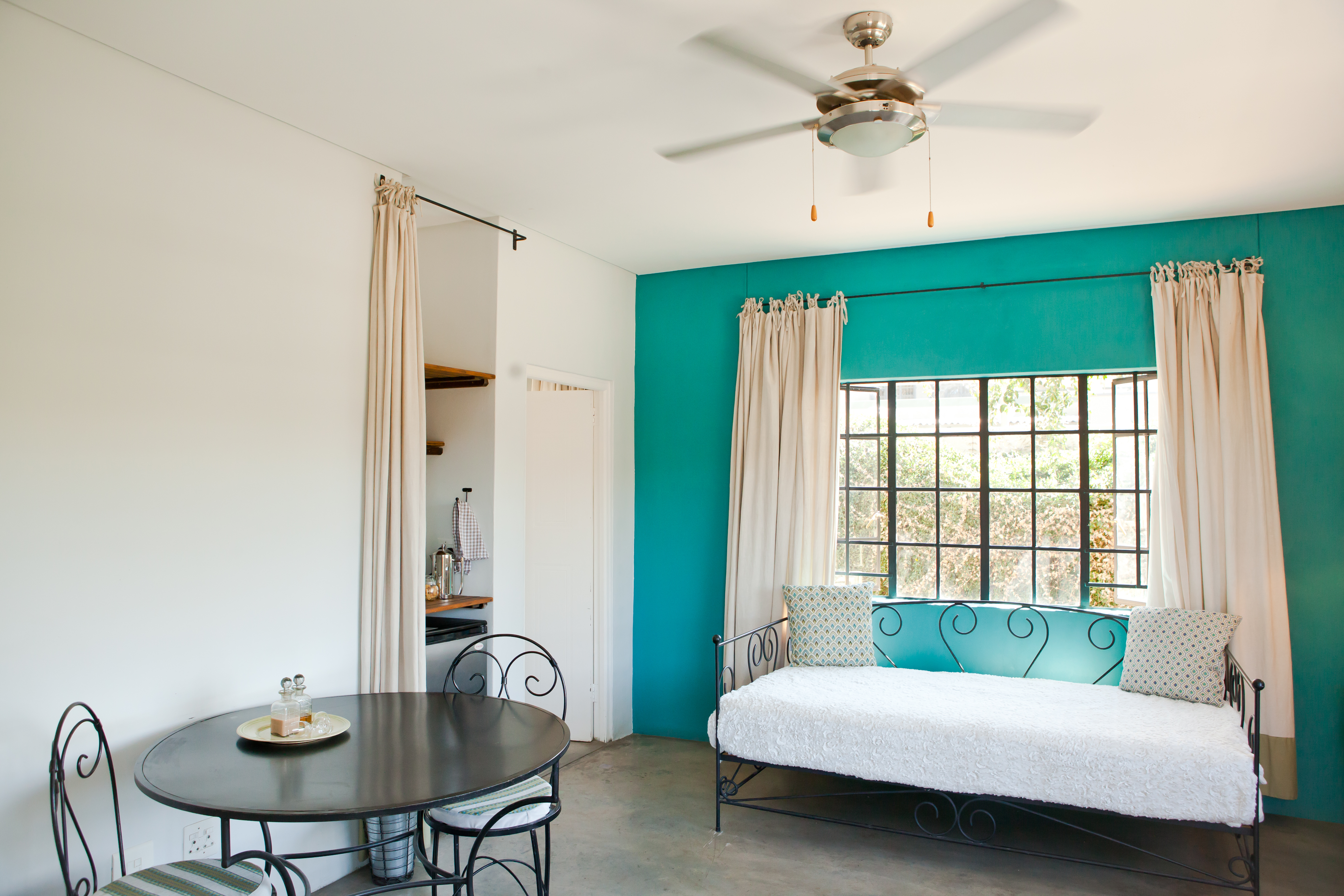 Olive Grove Guesthouse Windhoek Namibia18