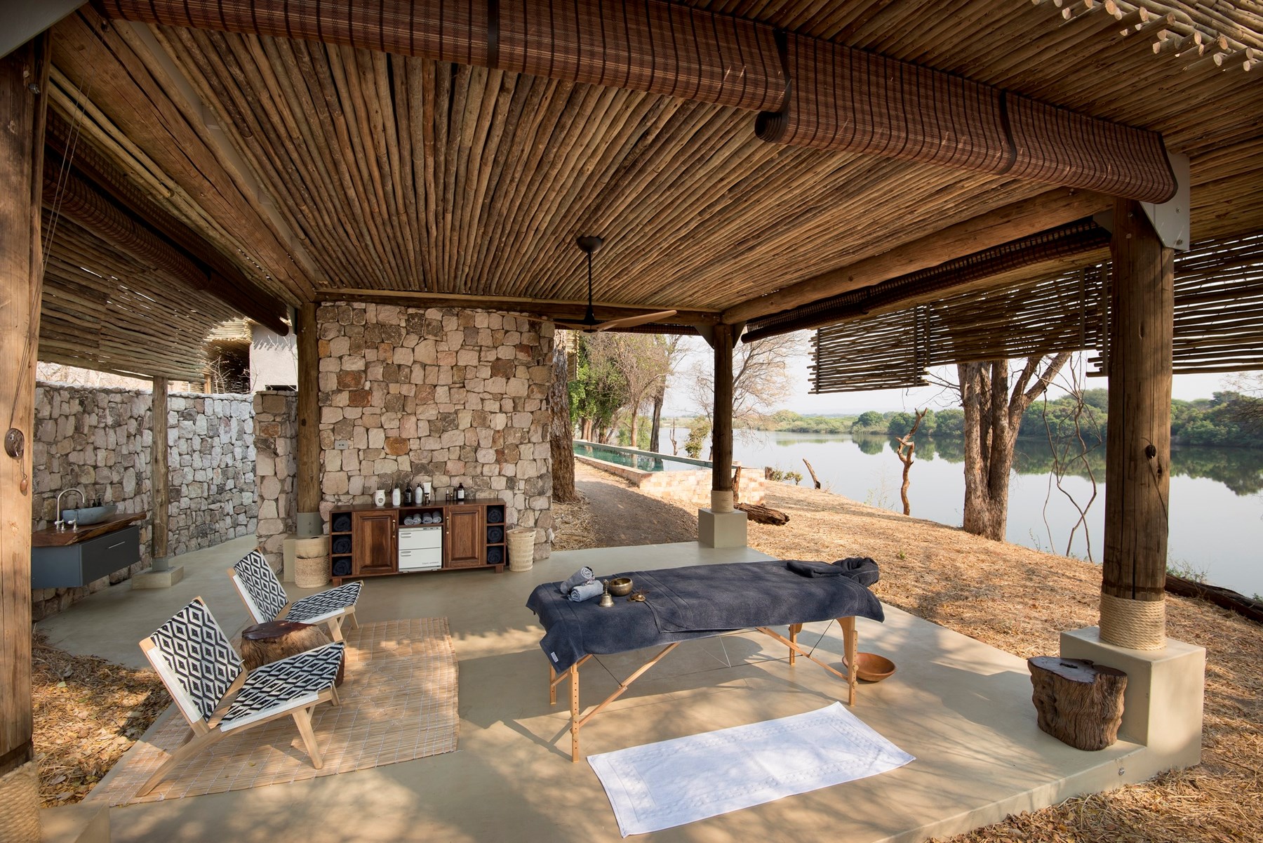 Zimbabwe Matetsi River Lodge Victoria Falls Matetsi River Lodge Massage Sala