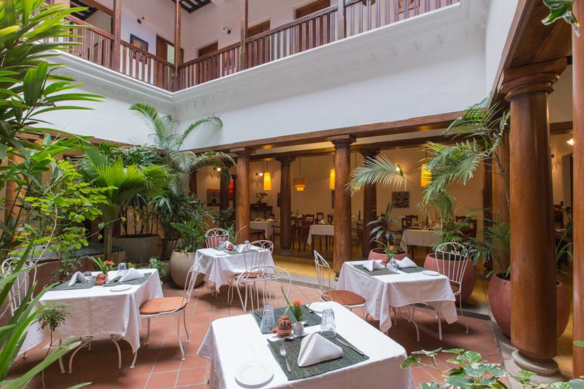 Maison Perumal Pondicherry South India 1