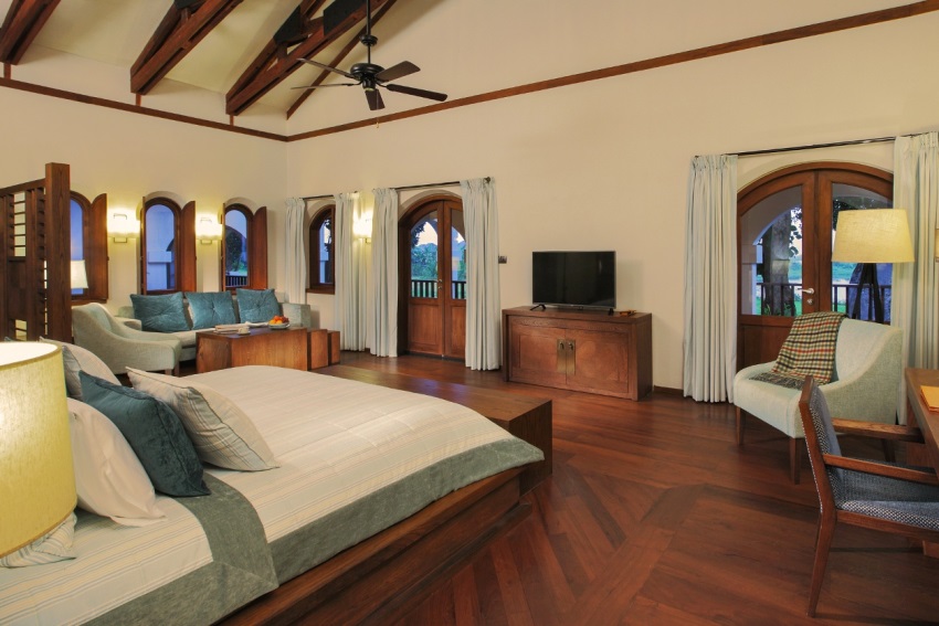 Sanctum Inle Resort. Inle Lake, Burma (20).jpg