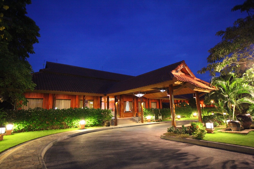 Rupar Mandalar, Mandalay, Burma (9).JPG