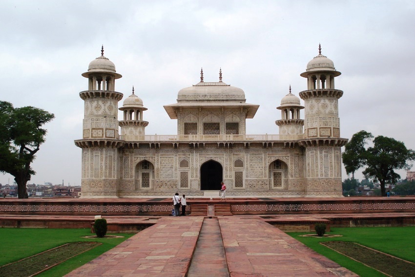 Agra, North India (1).jpg