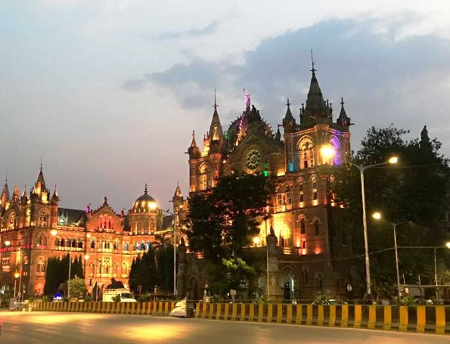 Ampersand's Bespoke Cultural Tours The Pearls of Punjab & Mumbai