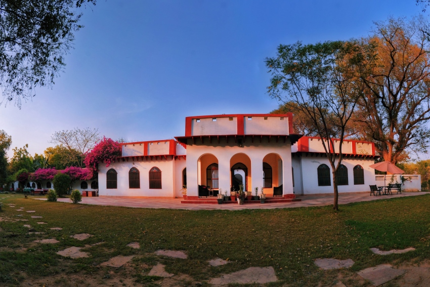 Chambal Safari Lodge, Agra, North India (16).jpg