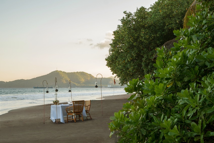 Amankila, Bali, Indonesia (19).jpg