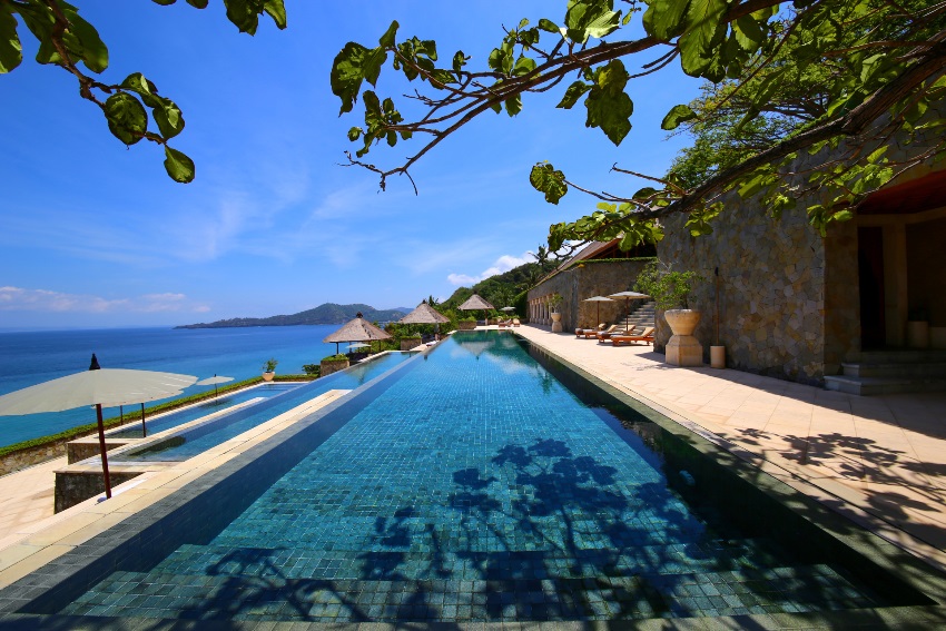 Amankila, Bali, Indonesia (4).jpg