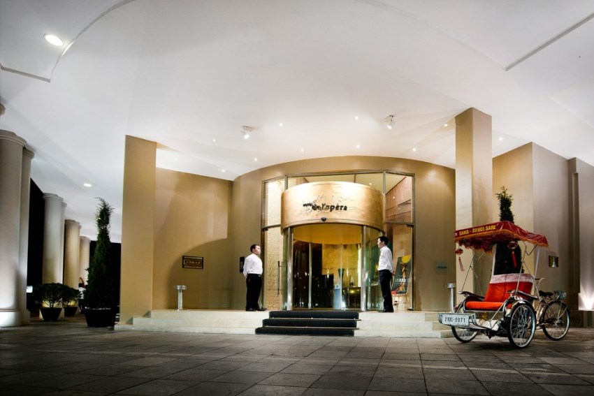 Hotel de l'Opera, Hanoi, Vietnam (2).jpg