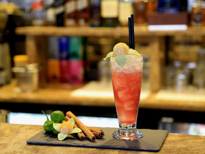 Villa Song Hotel, Saigon, Vietnam (21).jpg