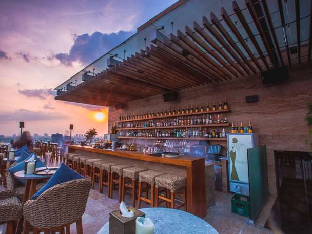 Hotels Des Arts (2).jpg