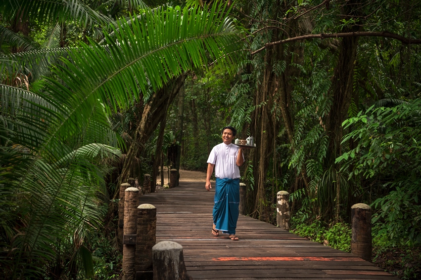 Wa Ale, Mergui Archipelago, Burma (27).jpg