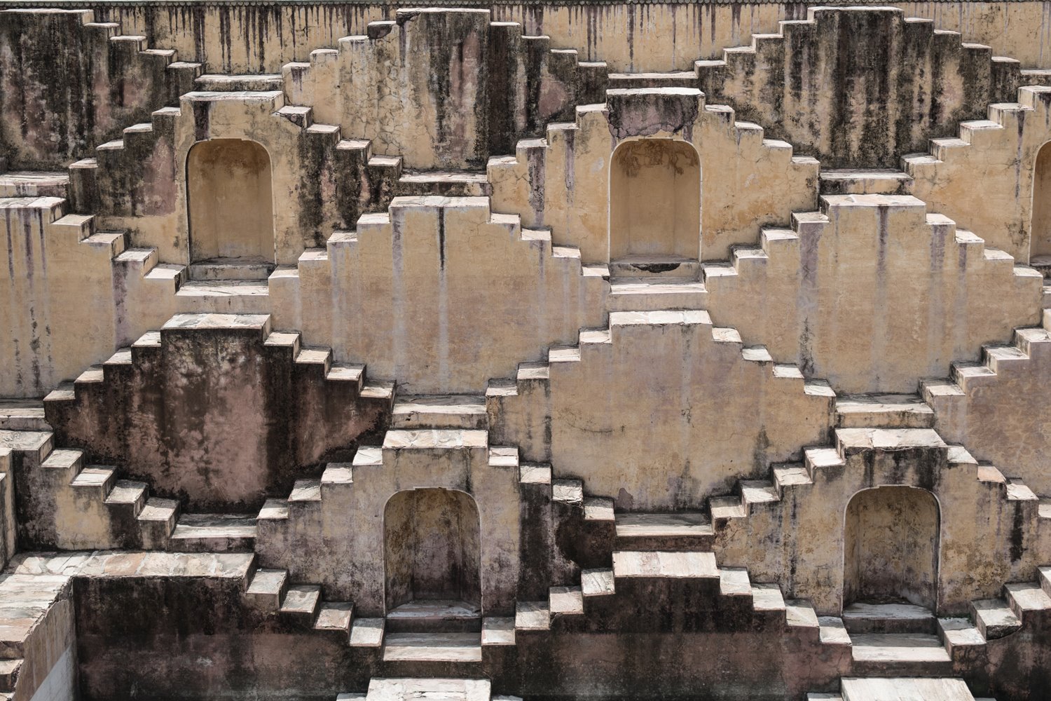 NORTH INDIA - Jaipur stepwell, Rajasthan, North India.jpg