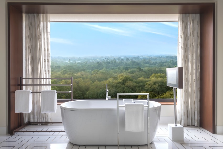 The Oberoi Delhi, Delhi, North India (9).jpg